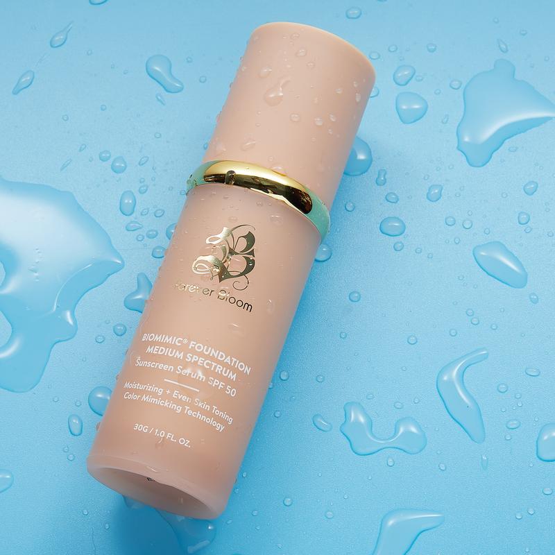 Fond de Teint Liquide 4-en-1 Biomimic – Finition Naturelle et Parfaite, SPF 50